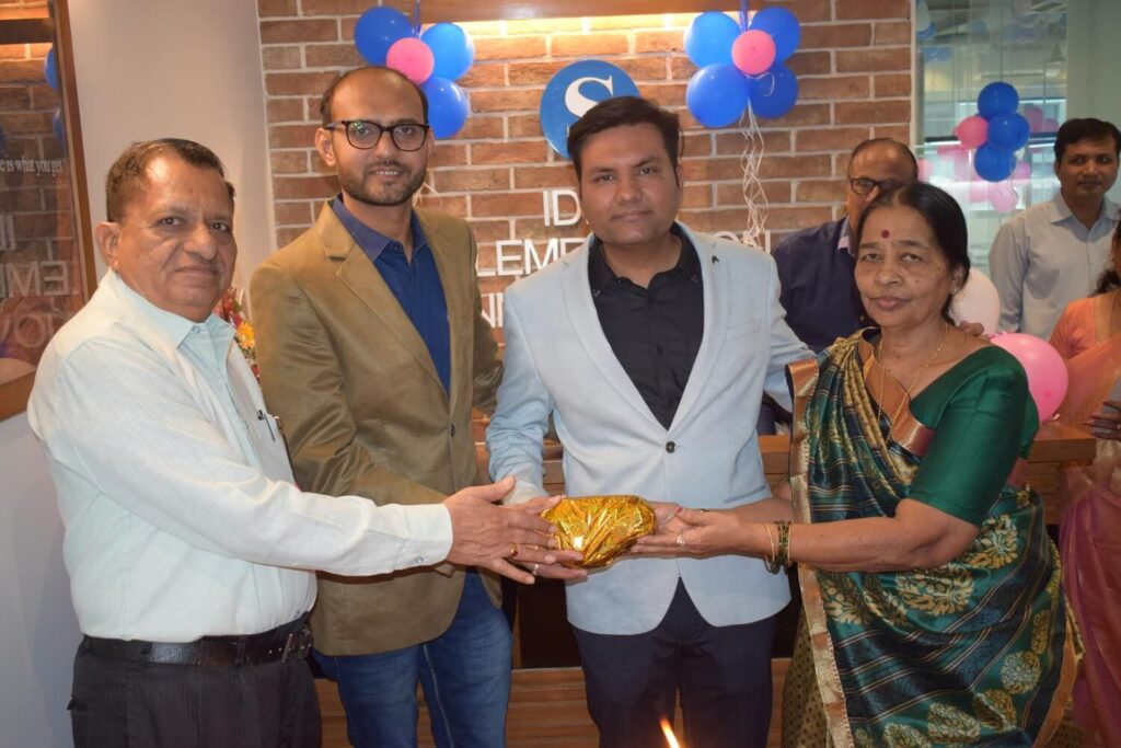 2020-newoffice-opening-celebration-22-bmv-system-integration